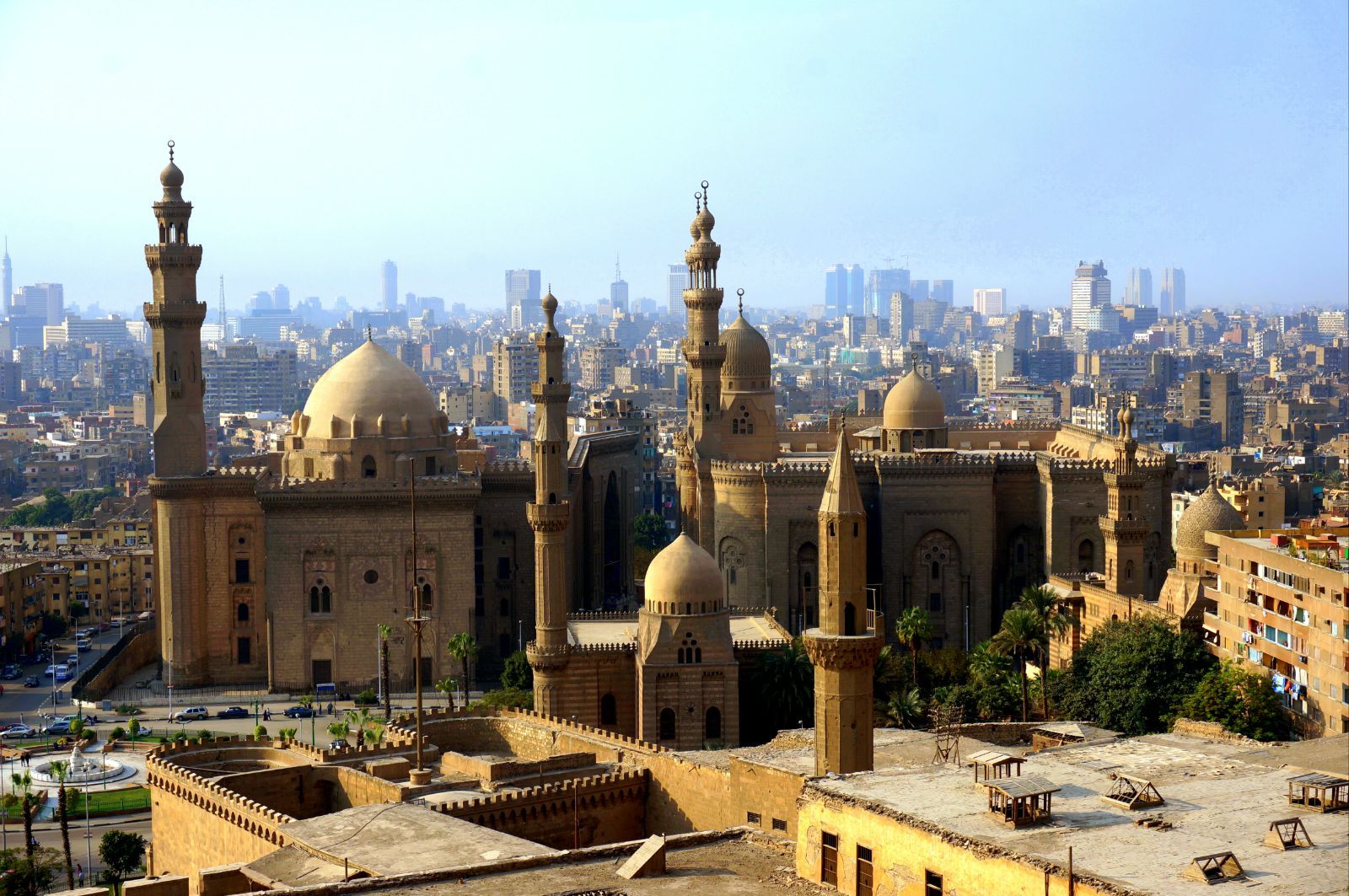 ζȼ  87ҹ  :   (Ӣ:cairo;[